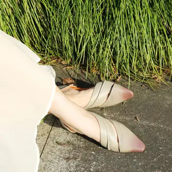 3 см Новый дизайнер Новинка Аутентичная этническая обувь из натуральной кожи Модная повседневная 2023 Тапочки Point Toe Flats Женские сандалии Лето