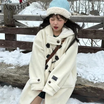 Японский коровий рог Пуговица Тренч с капюшоном Женское пальто Зимняя Лолита Плюшевая утолщенная и свободная куртка средней длины Ленивый стиль